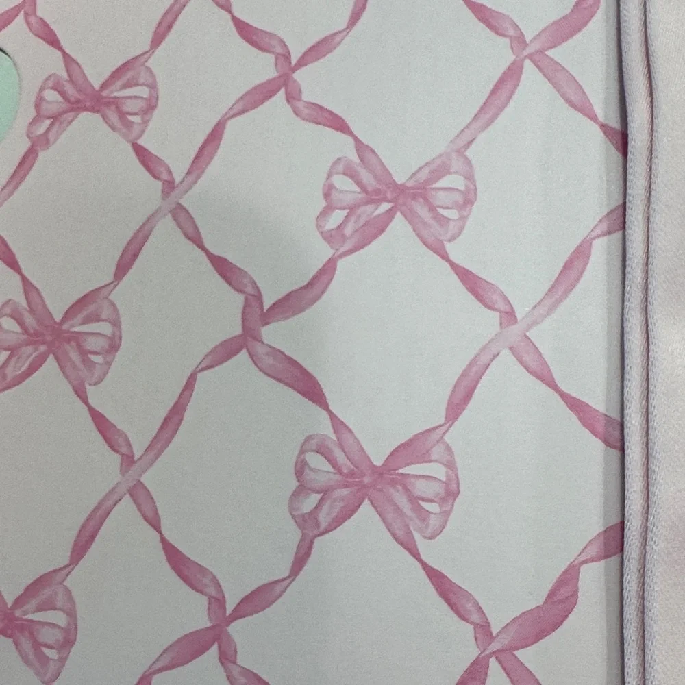 Stanley x Love Shack Fancy 40oz Limited Edition Baby Bow Pink Peppermint - Picture 4 of 8